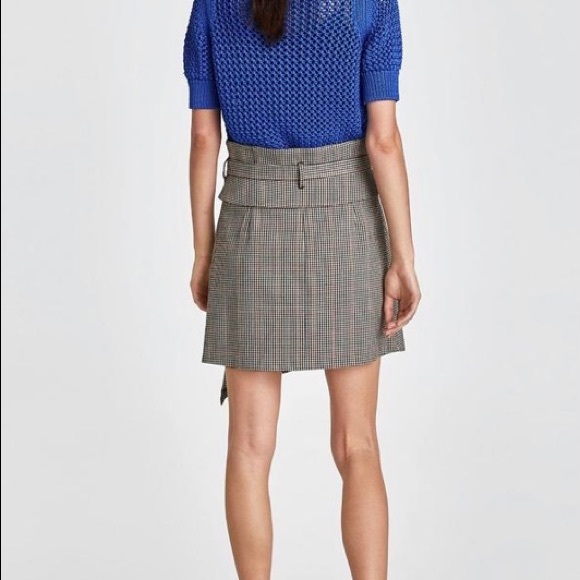 Zara Natural Check Asymmetrical Mini Skirt - Picture 3 of 5
